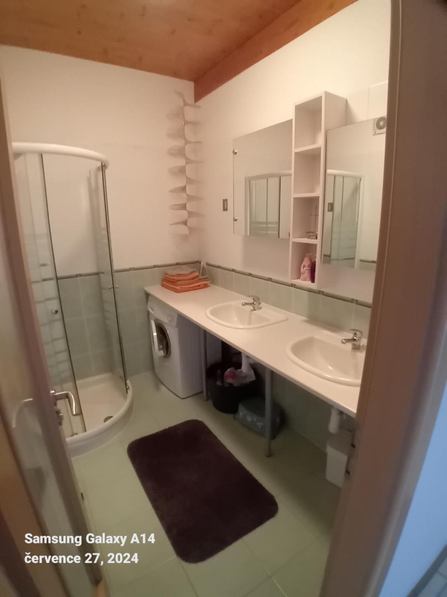 Apartman Lipno A12 ลิปโนนัดเวิลตาวู ภายนอก รูปภาพ